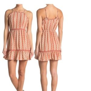 Crotchet Inset ruffled halter dress. NWT L